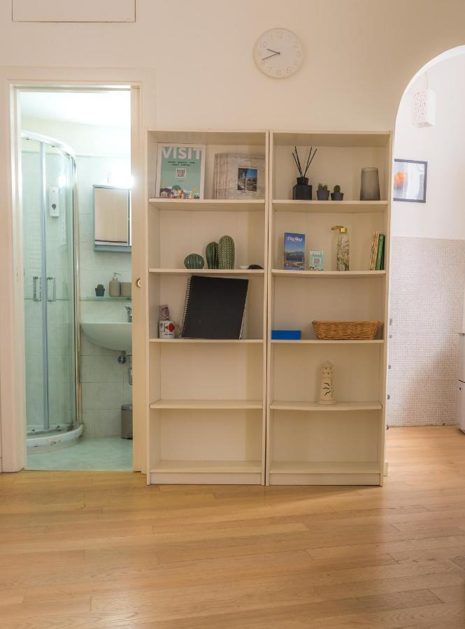 4 Giornate Apartment Napoli Esterno foto